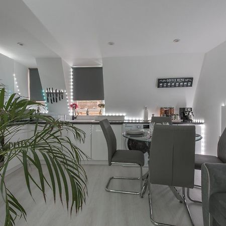 Parade Gardens Boutique Apartments- Central, Grade I Listed, 4K Tvs, Hidden Views Бат Экстерьер фото